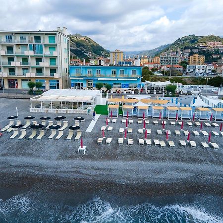 Hotel Piccolo Paradiso Bordighera Exterior foto